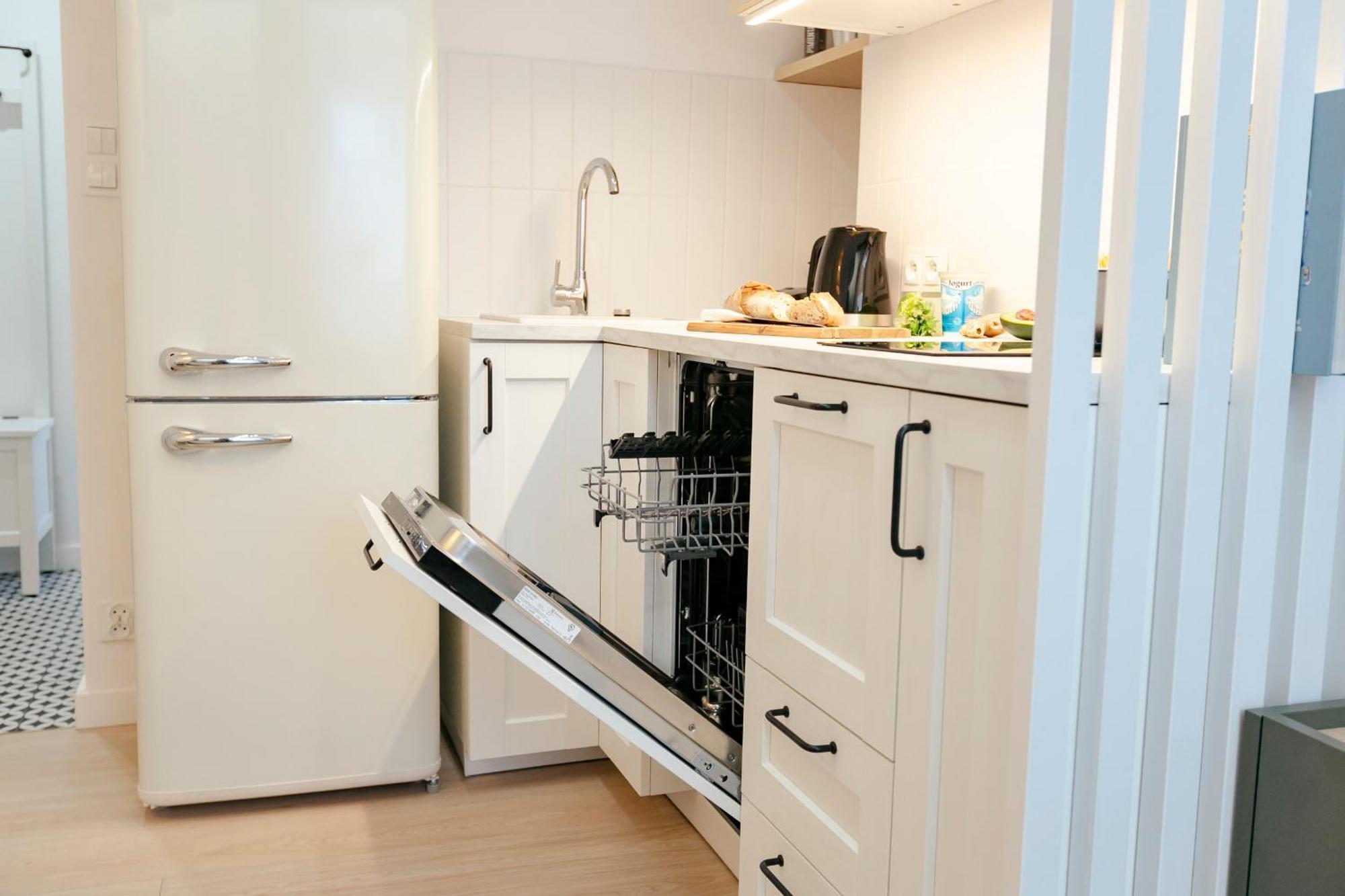 Pulawska 11 -Prywatny Apartament 4 Osobowy W Centrum Warszawy - Better Rental Warszawa Eksteriør billede
